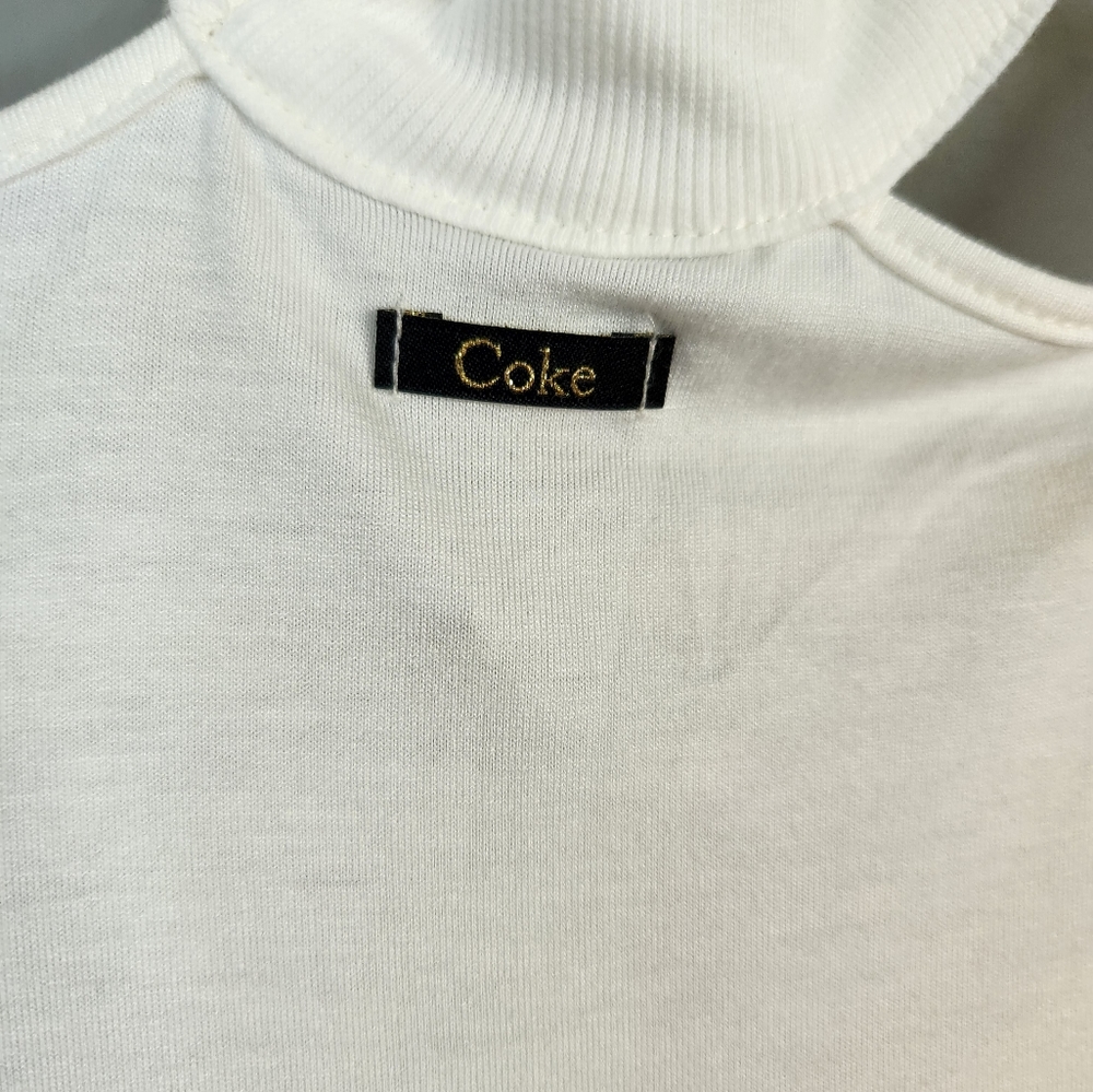 Coca Cola White Short Sleeve Tee - Picture 3 of 8